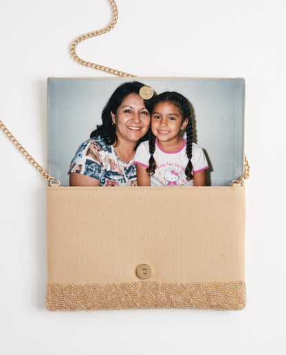Custom Abuela Beaded Clutch Purse, Personalized Marigold Floral Evening Bag, Mexican Wedding Gift for Grandmother, Hand Beaded Bag