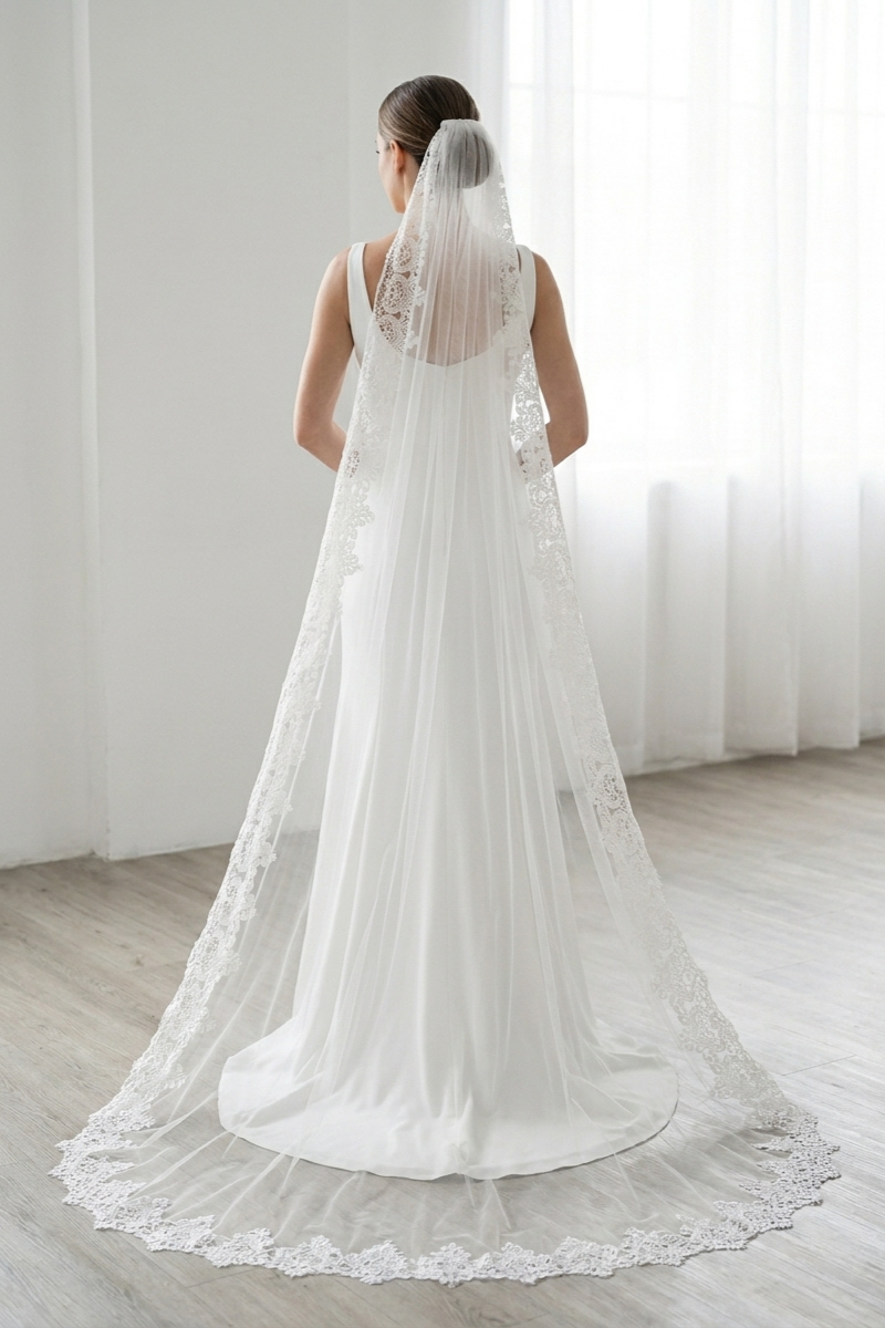 Lace Border Cathedral Veil