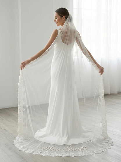 Lace Border Cathedral Veil