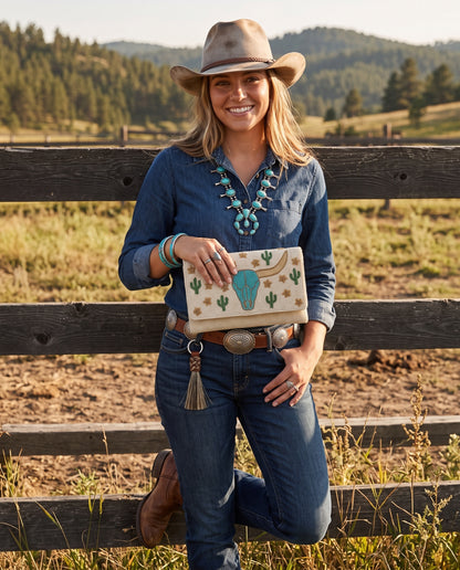Longhorn Beaded Clutch Purse with Detachable Chain, Personalized Western Envelope Crossbody Bag, Southwestern Turquoise Cow Skull Handbag
