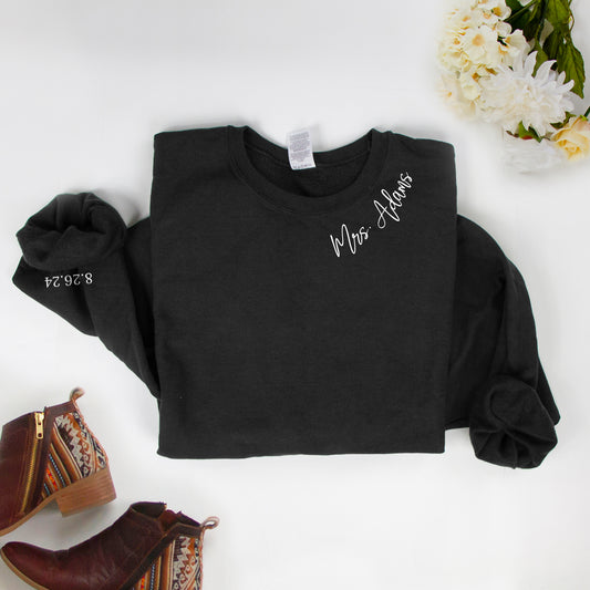 Custom Bachelorette Bride Sweatshirt - Personalized Bridal Party Apparel