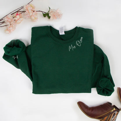 Custom Bachelorette Bride Sweatshirt - Personalized Bridal Party Apparel
