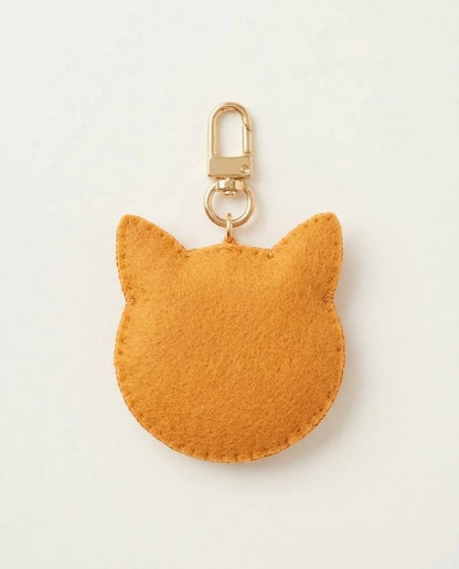 Personalized Beaded Cat Bag Charm with Jingle Bell, Custom Pet Keychain, Hand Beaded Tabby Cat Purse Charm, Beaded Cat Keyring