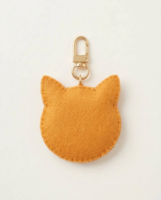 Personalized Beaded Cat Bag Charm with Jingle Bell, Custom Pet Keychain, Hand Beaded Tabby Cat Purse Charm, Beaded Cat Keyring