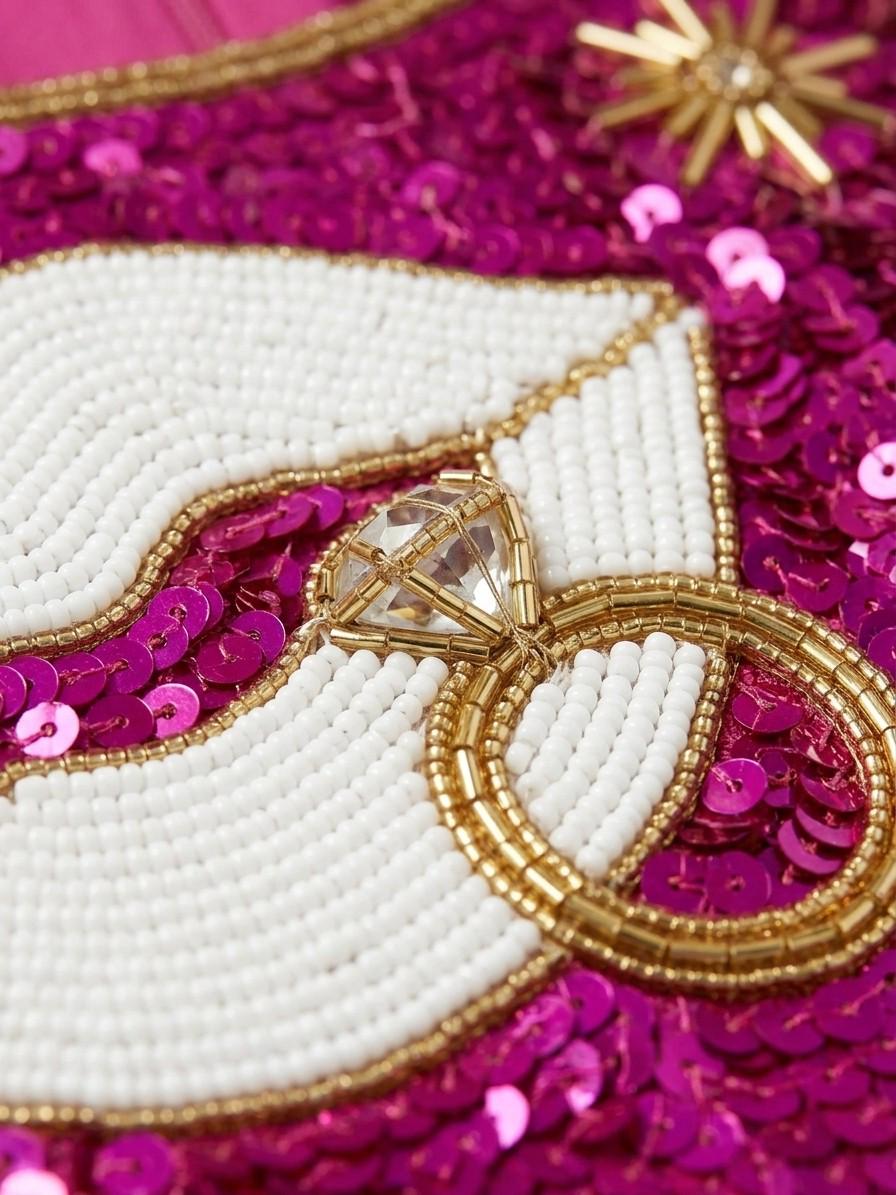 Bach Kiss beadwork close-up
